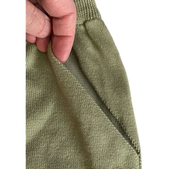 Zesica Sage Green Knit Shorts & Crop Top Set Size XS - Picture 6 of 12